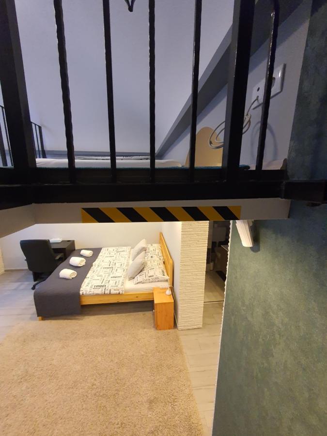 Belvarosi Exkluziv Loft Debrecen Eksteriør bilde